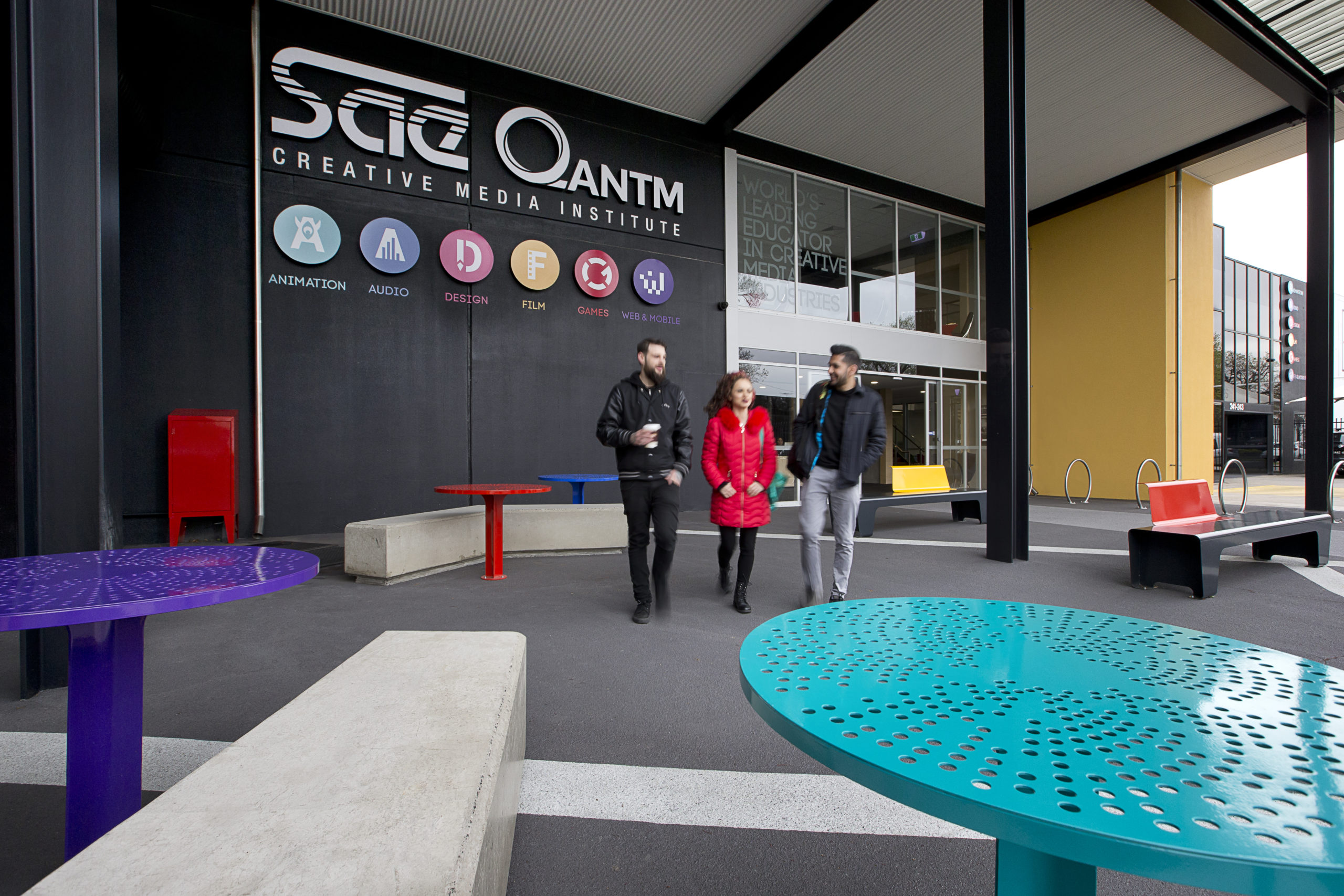 Melbourne Students Front of Campus